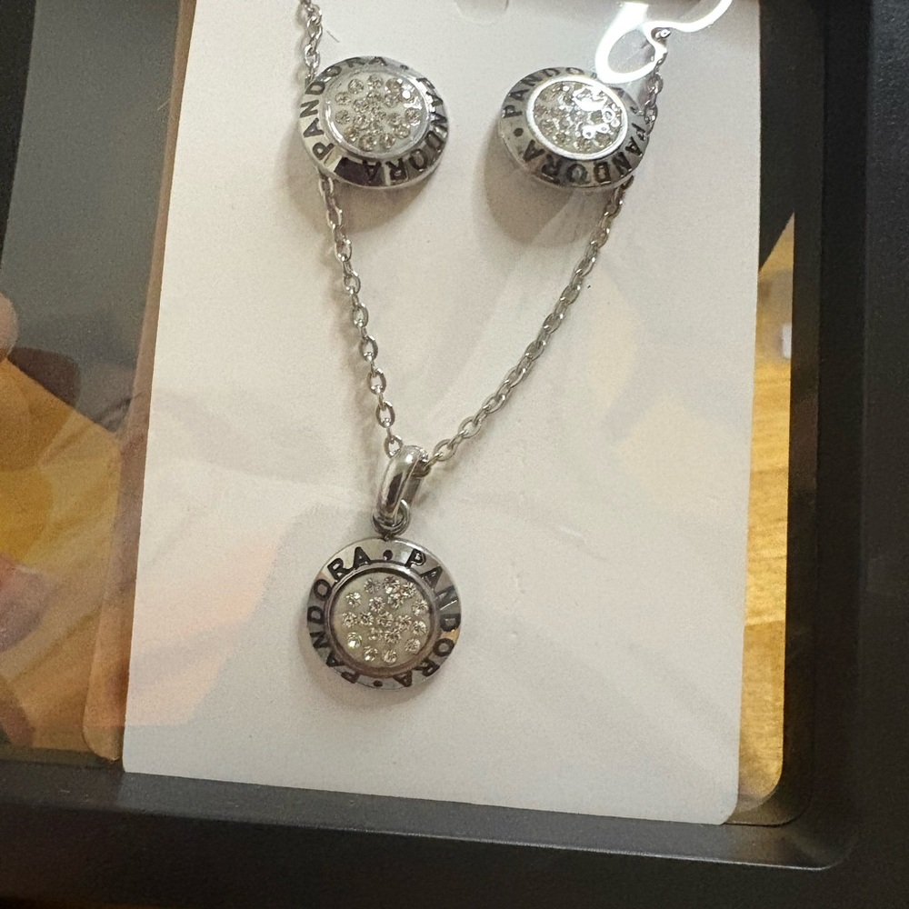 Pandora Silver Necklace with Sparkling Accents